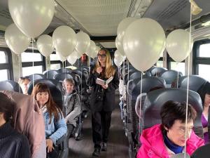 Cостав, следовавший из Южно-Сахалинска в Долинск, преобразился в площадку под названием «С Чеховым в Долинск»